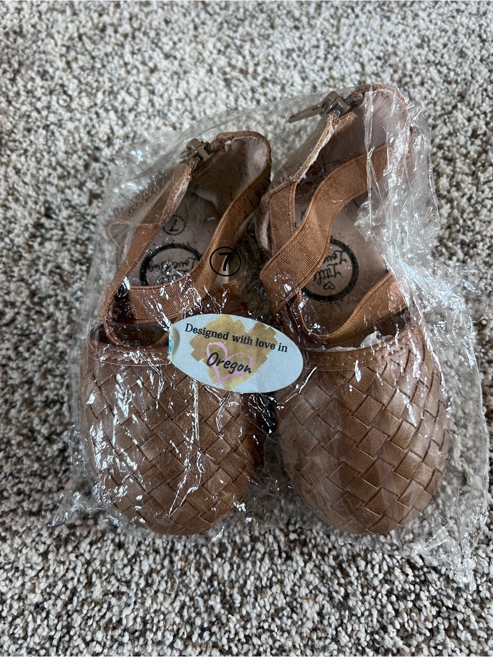 New! Little love bug size 7 Brown Woven Mary Jane Kids Shoes sandals